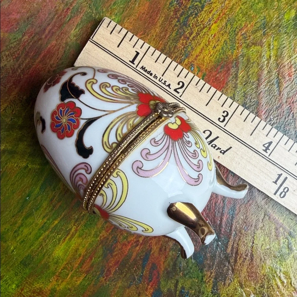 Vintage Hinged Egg Shaped Footed Floral Trinket Box Parcelain W. Gold Trim Snap